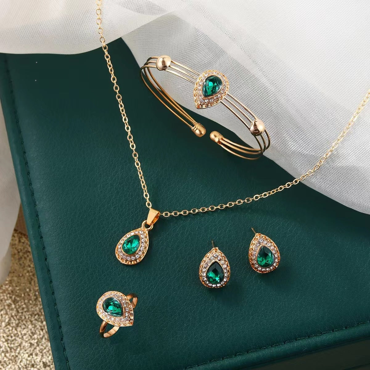Jewelry Suit Women's Water Drop Gem Series Necklace Earring Ring Bracelet Four-piece Set - LauBelle