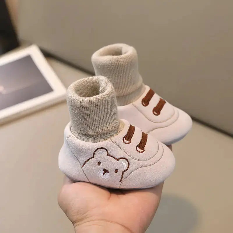 TinyTreads Non Slip Baby Shoes for Safe and Comfortable First Steps - LauBelle