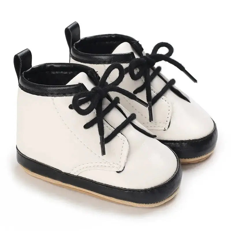 SnugStep Comfortable and Secure Baby Shoes - LauBelle