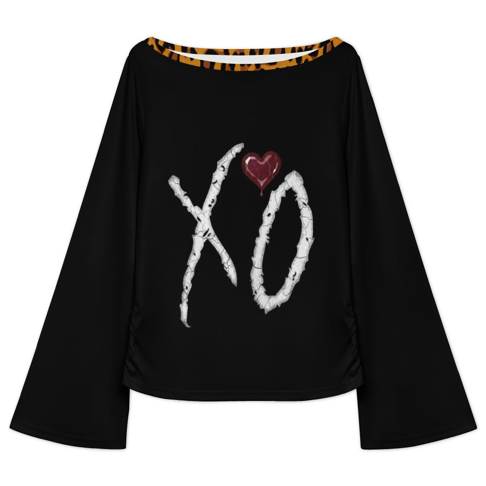 LauBelle - Women's Boat Neck Bell Sleeve T-shirt - Black Heart - LauBelle Brand